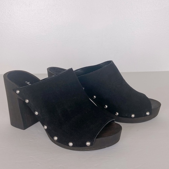 Charles David Heeled Clogs Size 5.5 Studded Suede Grunge Whimsigoth Black Suede - Picture 1 of 11